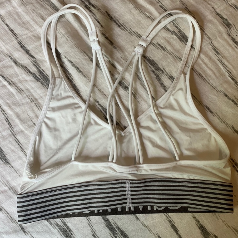 Calvin Klein bra - Picture 2 of 3